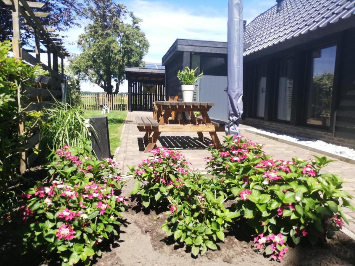 Ons Huusie Villa Noord-Sleen ภายนอก รูปภาพ
